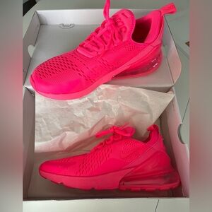 🔥 NIKE | 10 | W Air Max 270 (HYPER PINK)
